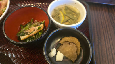 旬のじゅんさいを楽しんで